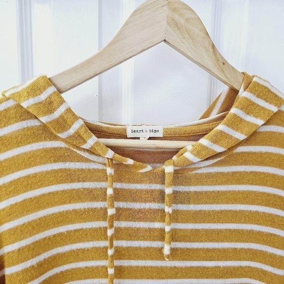 Nautical hoodie knit sweater top yellow and white small - Picture 2 of 11